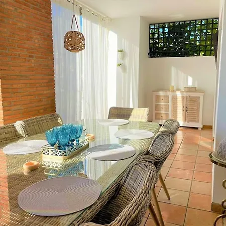 Breathtaking Apartment, Paradise Palm View Marbella Apartment