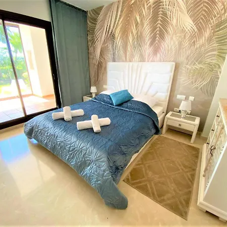 Breathtaking Apartment, Paradise Palm View Marbella Apartment Estepona